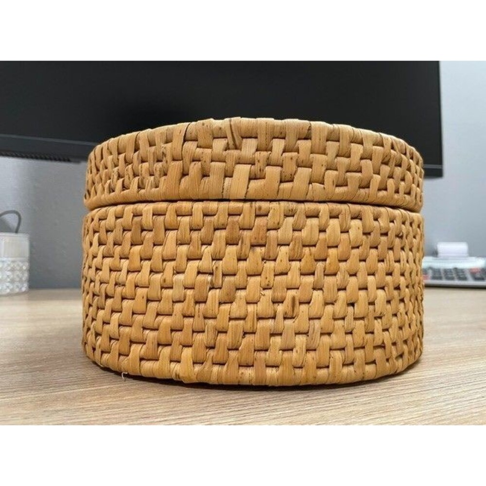 Natural Handwoven Rattan Lidded Storage Basket Trivet/Coaster (12) 7 in Diameter - Picture 7 of 7
